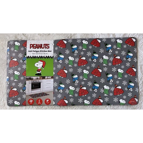PEANUTS Snoopy Puffer Jacket XL Anti-Fatigue Kitchen Mat 20” X 39” Winter NEW - Picture 1 of 16